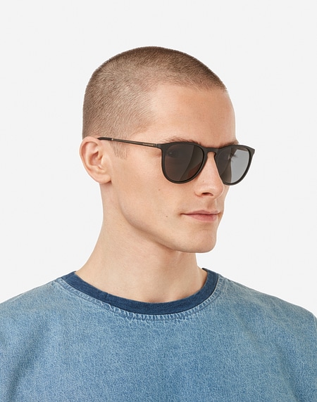 Sunglasses Hawkers OLLIE - POLARIZED BLACK GREY