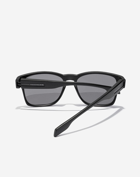Nos Lunettes de Soleil Hawkers CORE - BLACK