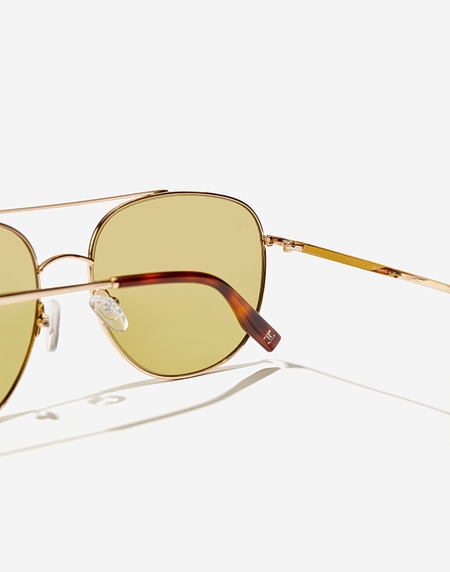 Nos Lunettes de Soleil Hawkers SWAG - LIGHT GOLD MATCHA