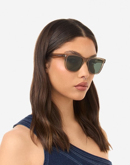 Sunglasses Hawkers ONE PAIR - POLARIZED BEIGE ALLIGATOR ECO