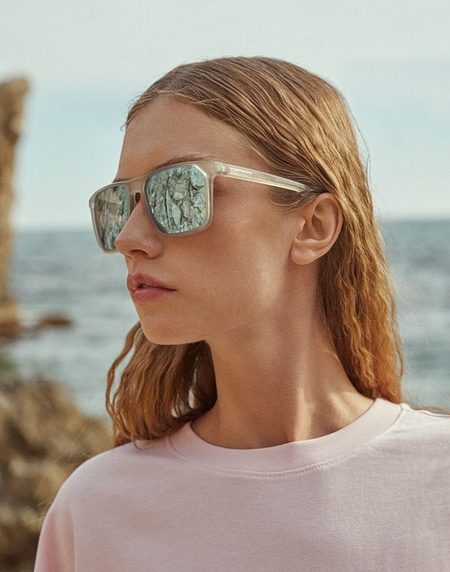 Sunglasses HAWKERS HORIZON - POLARIZED WHITE BLUE CHROME