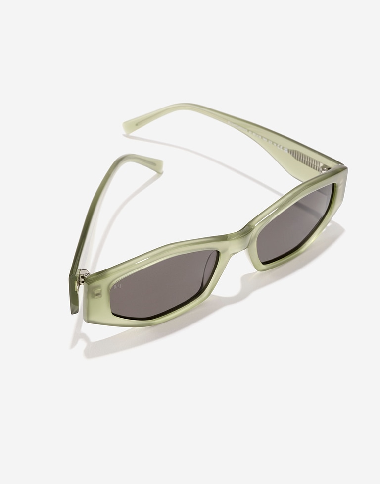 Sunglasses Hawkers APEROL - SOFT GREEN DARK
