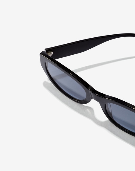 Nos Lunettes de Soleil Hawkers BLACK DARK PETITE