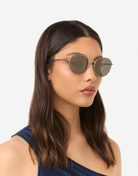 Nos Lunettes de Soleil Hawkers VENT - POLARIZED SILVER BEIGE