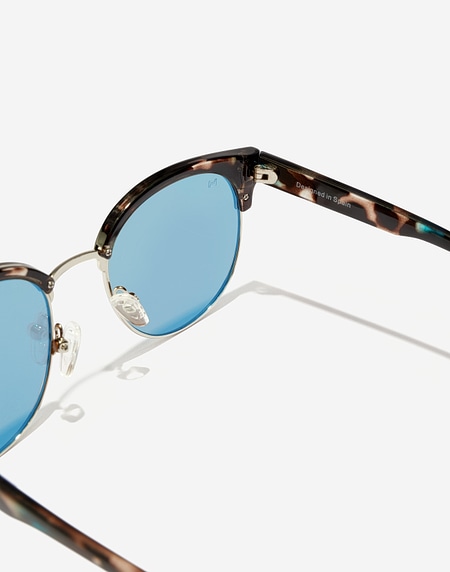 Sunglasses Hawkers NEW CLASSIC ROUNDED - POLARIZED BLUE