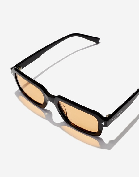 Sunglasses Hawkers POINT - BLACK HONEY