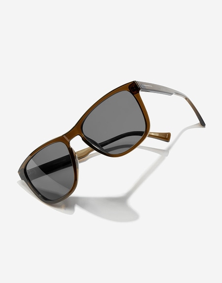 Sunglasses Hawkers ZHANNA - POLARIZED GREENISH DARK