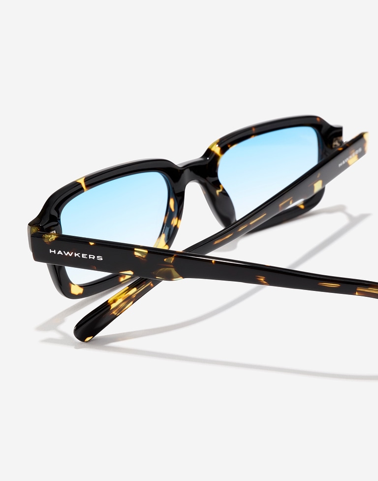 Nos Lunettes de Soleil Hawkers POINT - CAREY BLUET