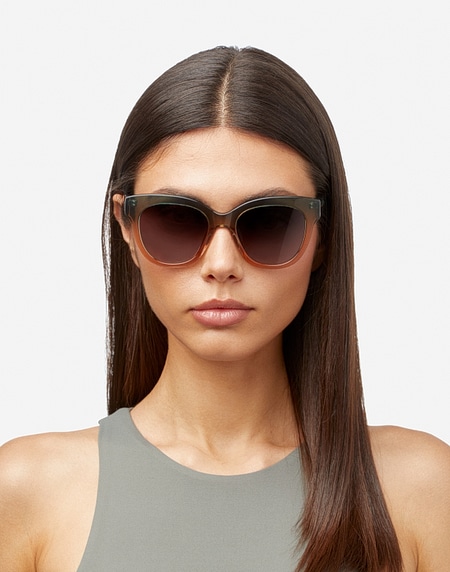 Nos Lunettes de Soleil Hawkers GREEN CHAMPAGNE AUDREY