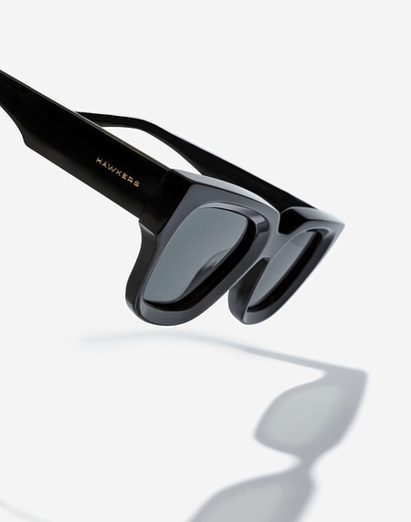 Sunglasses Hawkers PAULA X HAWKERS - TRIBECA BLACK ECO