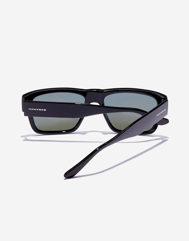 Occhiali da sole Hawkers WAIMEA - POLARIZED BLACK REVO