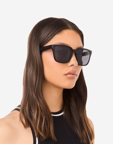 Lentes de sol Hawkers CARBON BLACK - DARK MOTION