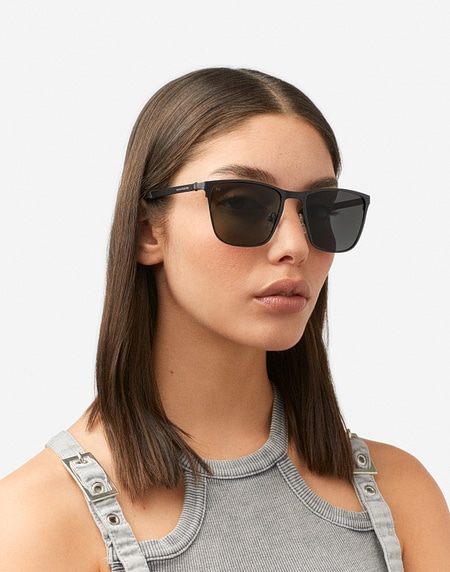 Gafas de sol Hawkers ONE FLEX - POLARIZED BLACK DARK
