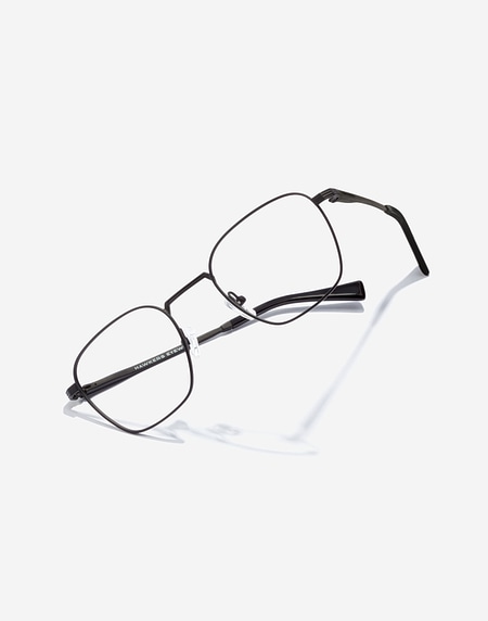 Blue Light Hawkers Black Chaptal