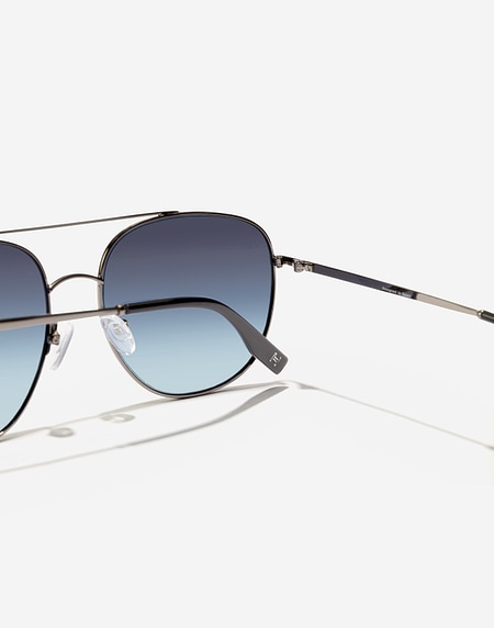Nos Lunettes de Soleil Hawkers SWAG - GUN METAL BLUE DENIM