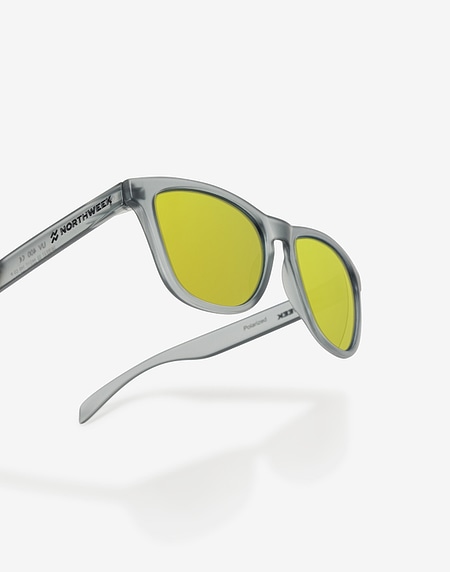 Lentes de sol Northweek REGULAR SMOKY GREY - GOLD POLARIZED