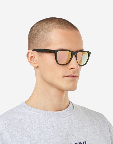 Lentes de sol Hawkers ONE RAW - POLARIZED BLACK ROSE GOLD