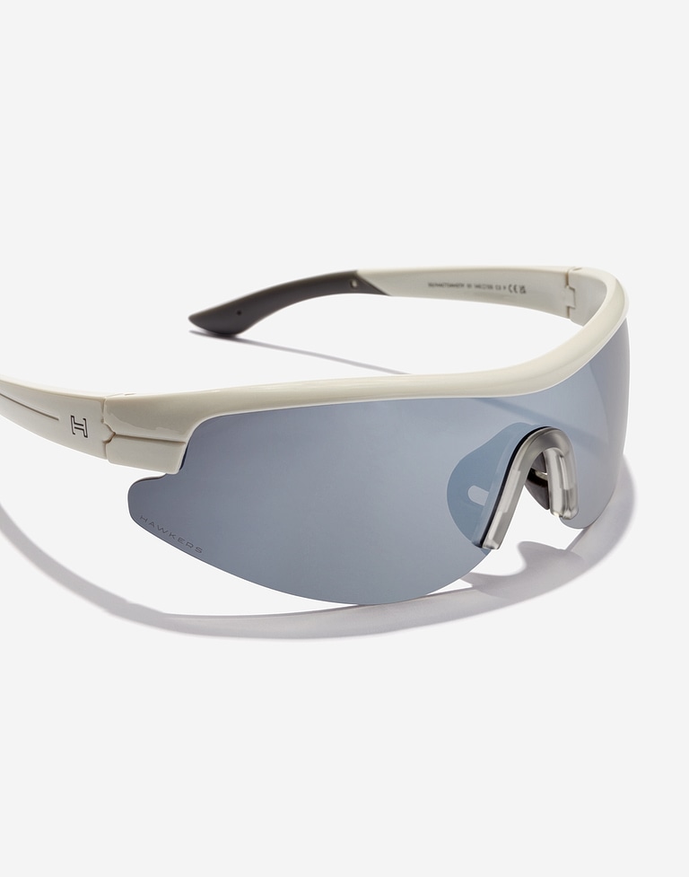 &Gamma;&upsilon;&alpha;&lambda;&iota;ά &eta;&lambda;ί&omicron;&upsilon; Hawkers ACTIVE - POLARIZED WHITE CHROME