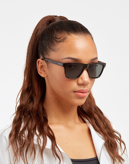Sunglasses Hawkers ONE LS RODEO - POLARIZED BLACK GREY