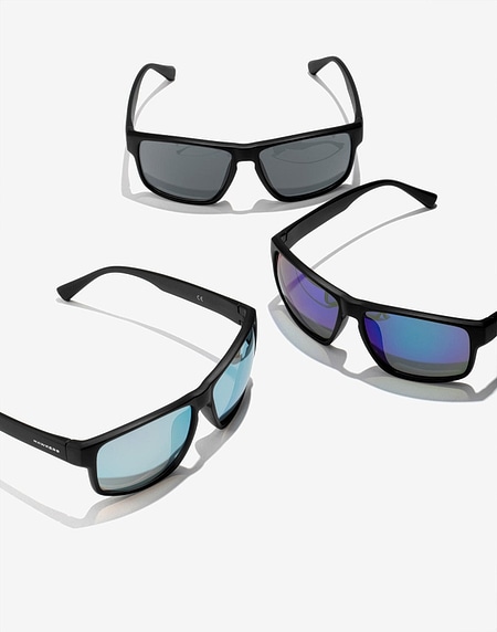 Sunglasses Hawkers FASTER - BLACK BLUE CHROME