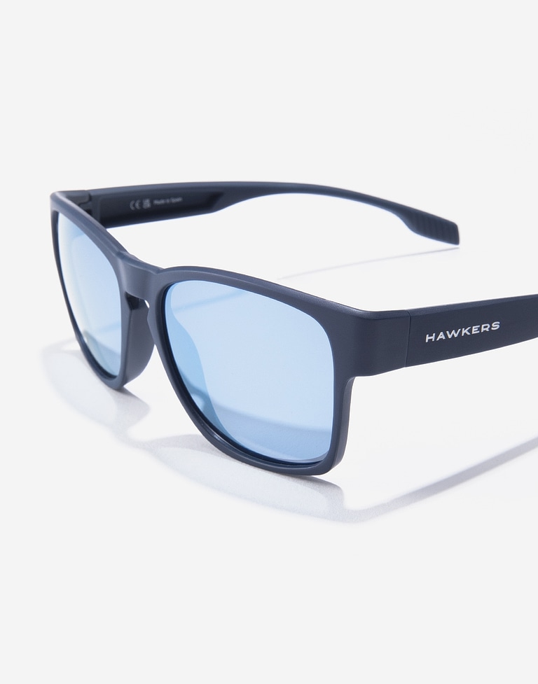 Gafas de sol Hawkers CORE RAW - POLARIZED NAVY BLUE CHROME