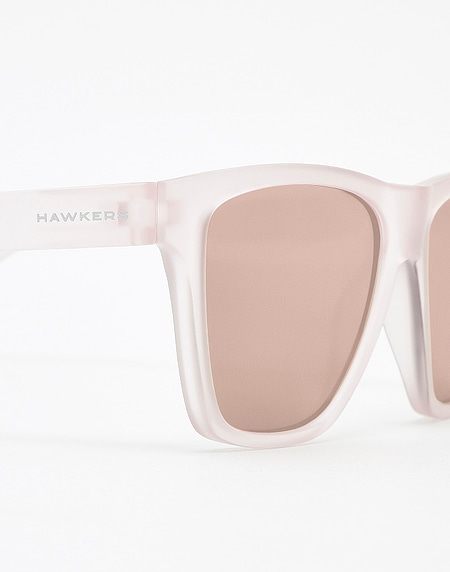 Lentes de sol Hawkers FROZEN ROSE GOLD ONE LS
