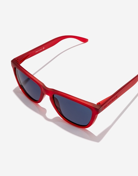 Oculos de sol Hawkers ONE RAW - CHEERY RED BLUE