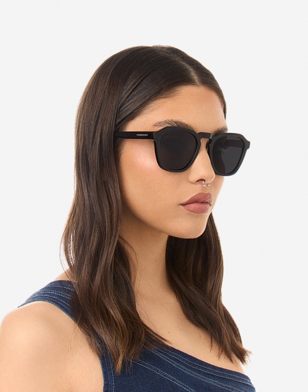 Sunglasses Hawkers BLACKJACK - POLARIZED BLACK DARK