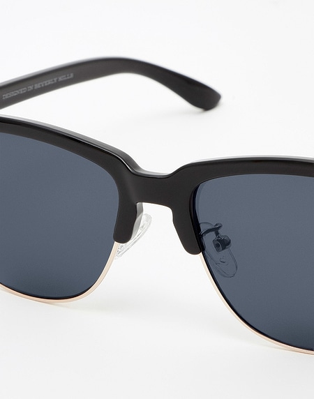 Sunglasses Hawkers POLARIZED DIAMOND BLACK - DARK CLASSIC