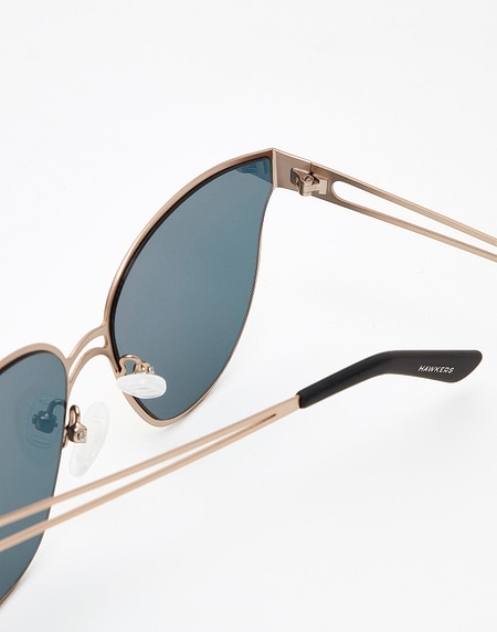 Sunglasses Hawkers GOLD - RED OMNIA
