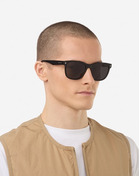 Sunglasses Hawkers ONE PAIR XL - POLARIZED BLACK