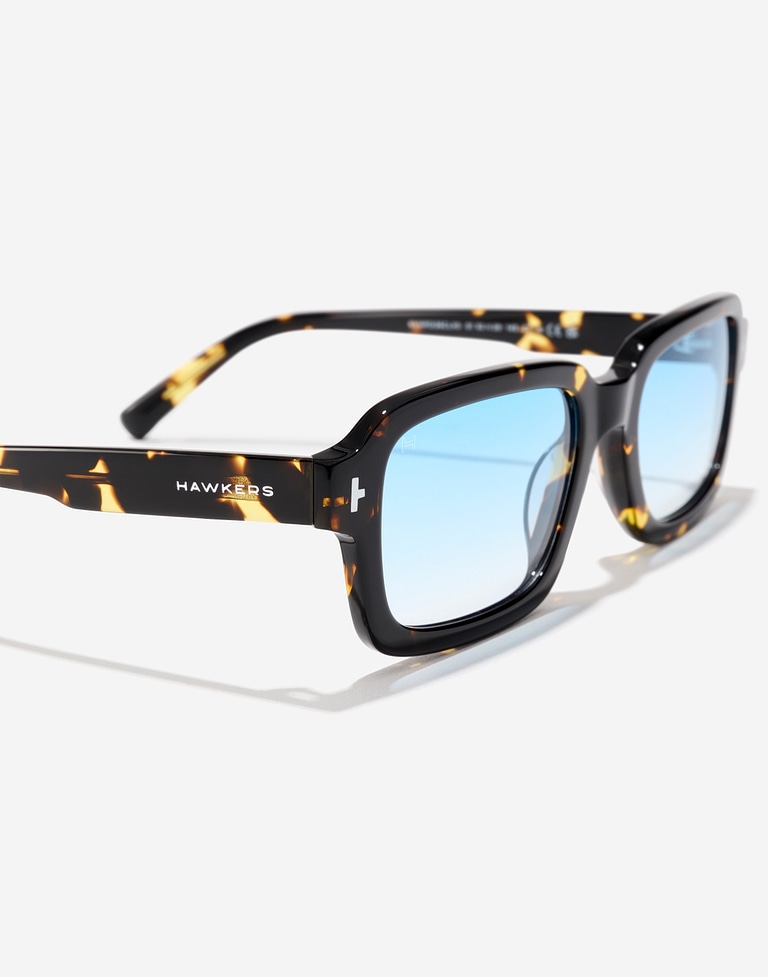 Nos Lunettes de Soleil Hawkers POINT - CAREY BLUET