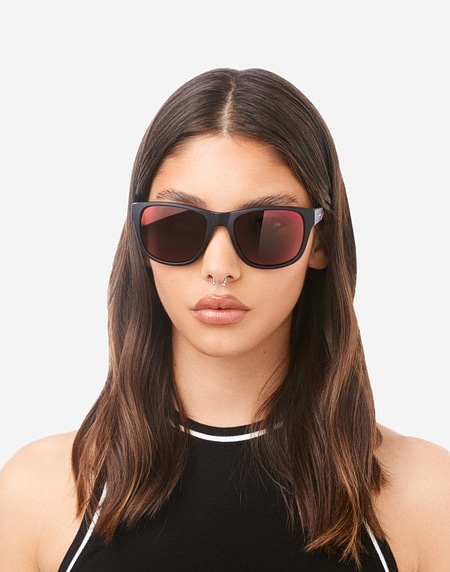 Gafas de sol Hawkers OWENS - POLARIZED BLACK RED RUBY