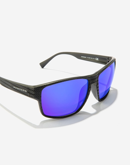 Sunglasses Hawkers FASTER RAW CARBON FIBER - BLACK SKY