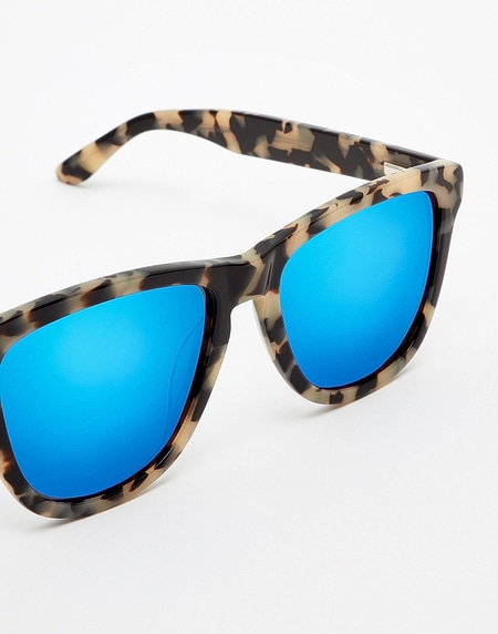 Nos Lunettes de Soleil Hawkers CARAMEL CAREY - SKY ONE X