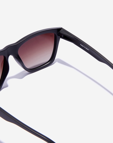 Sunglasses Hawkers ONE LS RAW - BLACK WOLF