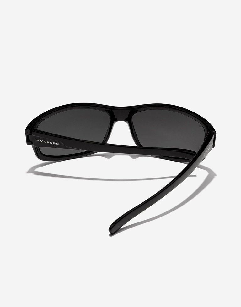 Sunglasses Hawkers BOOST - POLARIZED BLACK DARK