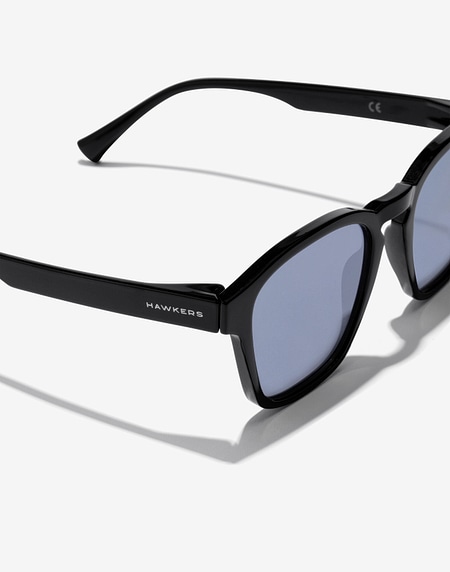 Sunglasses Hawkers BLACK CHROME CLASSY