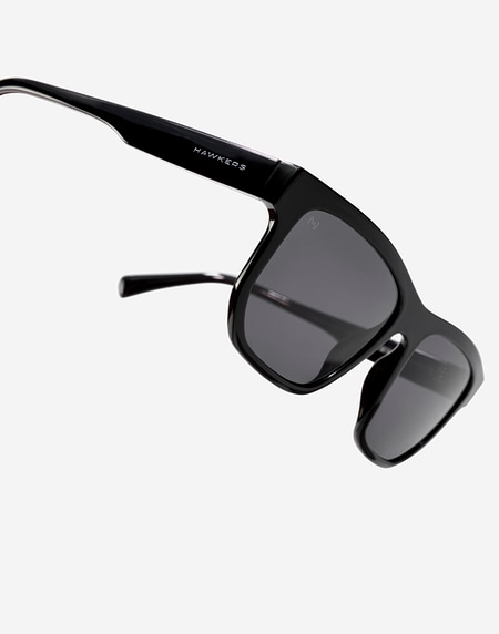 Sunglasses Hawkers MARS - BLACK DARK ECO