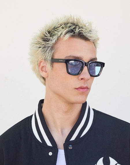 Sunglasses Hawkers ONE UPTOWN - BLACK BLUEBERRY