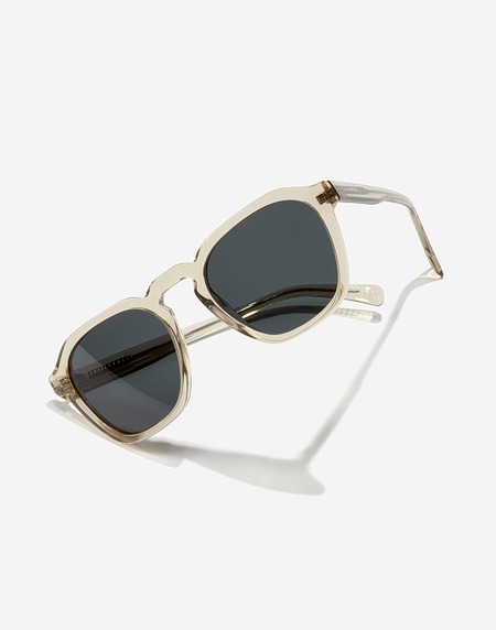 Sunglasses Hawkers BLACKJACK - POLARIZED TRANSPARENT DARK