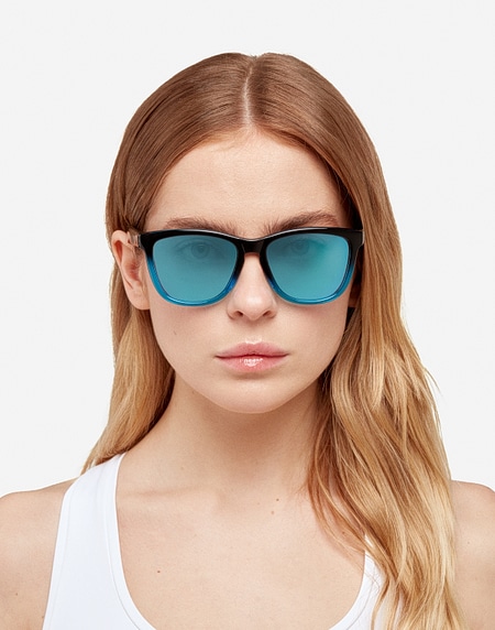 Sunglasses Hawkers FUSION - CLEAR BLUE ONE