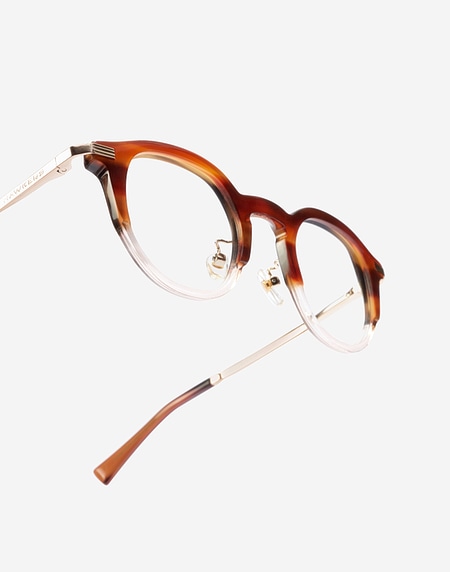 Blue Light Hawkers Carey Air Arroya