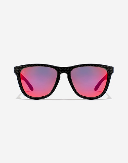 Lentes de sol Hawkers ONE RAW CARBON FIBER - POLARIZED BLACK RUBY
