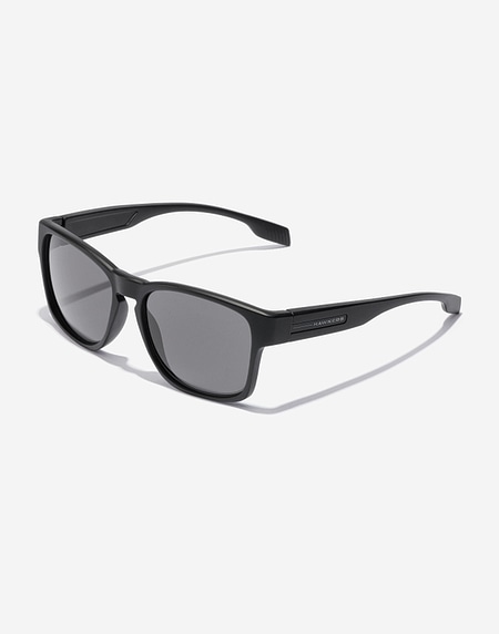Nos Lunettes de Soleil Hawkers CORE - BLACK