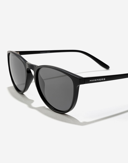 Sunglasses Hawkers OLLIE XS - POLARIZED BLACK DARK