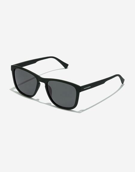Sunglasses Hawkers ZHANNA - POLARIZED BLACK DARK