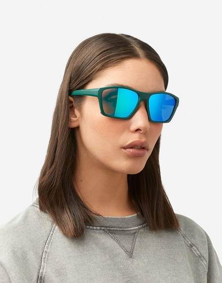 Nos Lunettes de Soleil Hawkers SHARK - POLARIZED TEAL BLUE CHROME