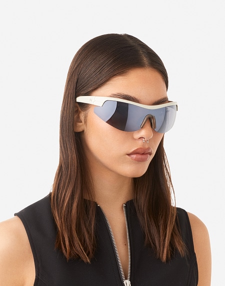 Sunglasses Hawkers ACTIVE - POLARIZED WHITE CHROME