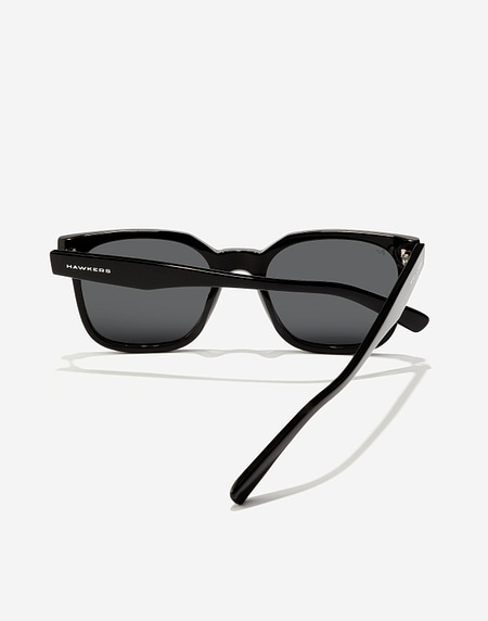 Lentes de sol Hawkers TRIBE - POLARIZED BLACK DARK